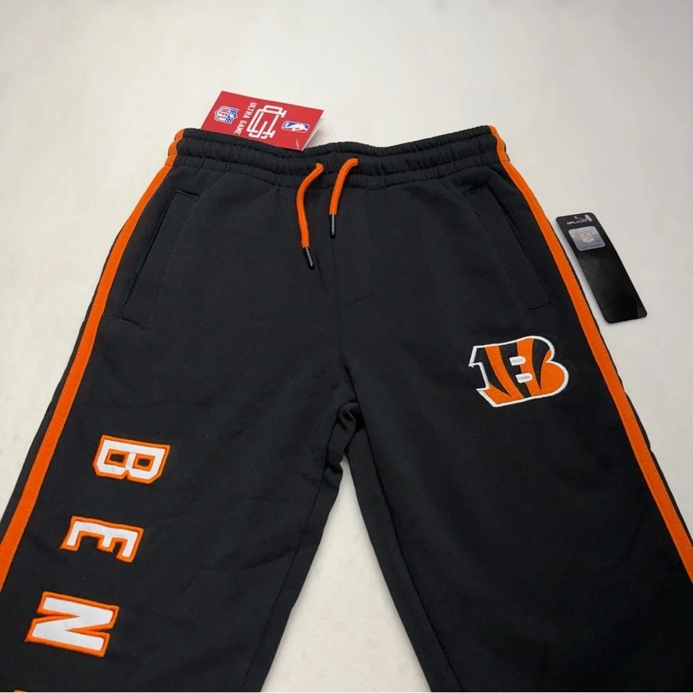 NFL Ultra Game Bengals Black Sweatpants Kids Size 10-12 NWT